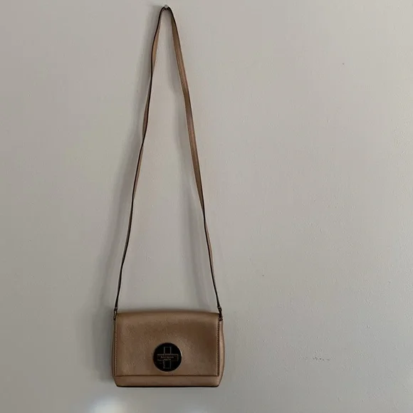New Kate Spade Gold small Purse - Picture 2 of 7